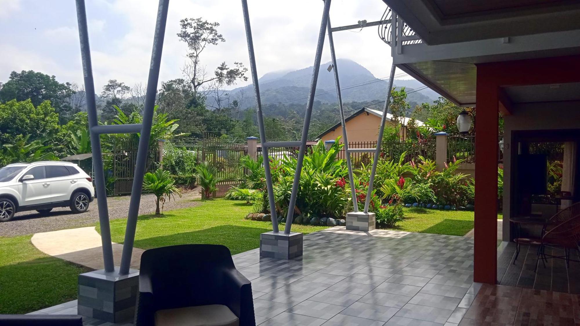 Villas Lux Arenal ラ・フォルトゥナ エクステリア 写真