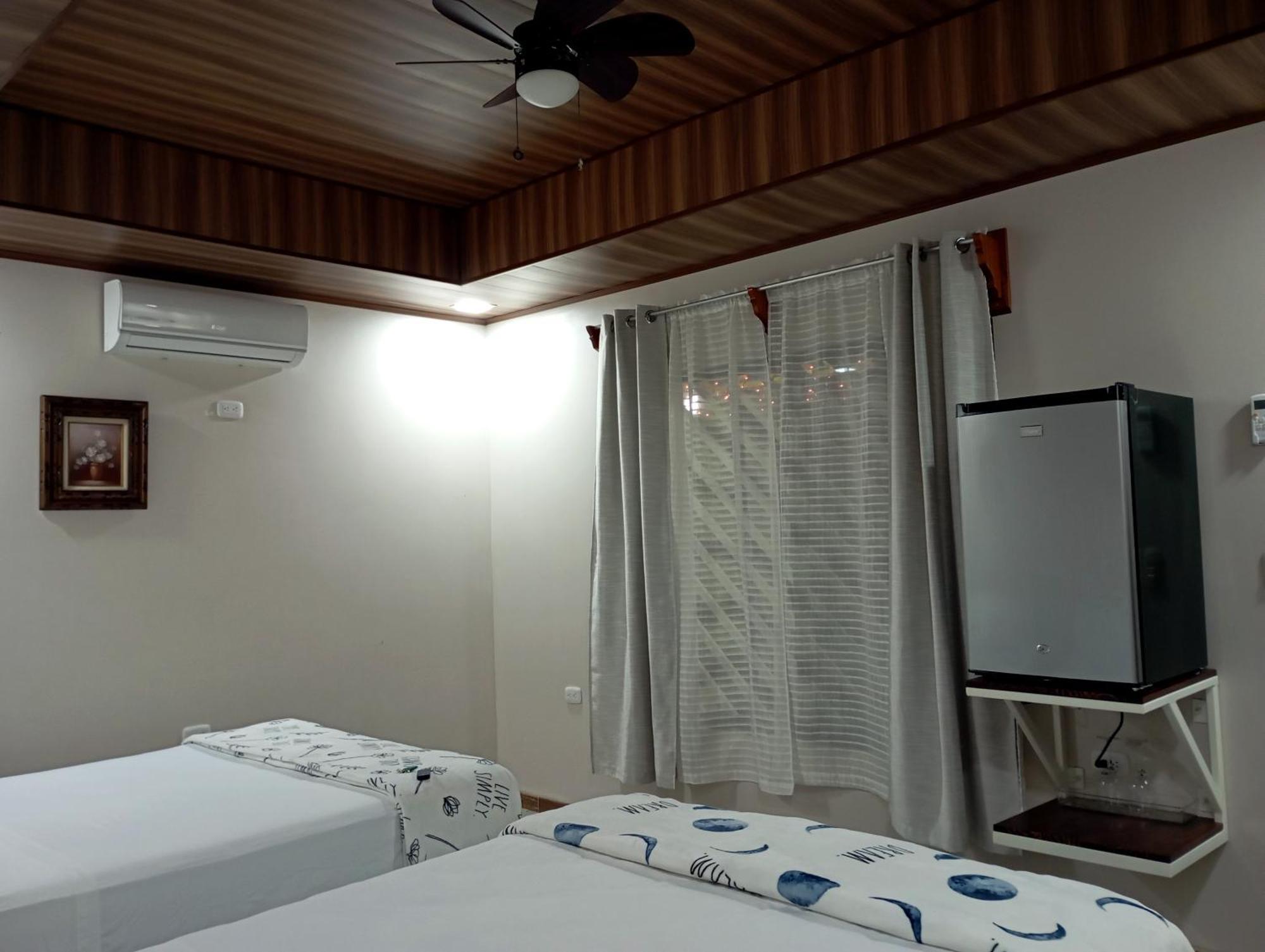 Villas Lux Arenal ラ・フォルトゥナ エクステリア 写真